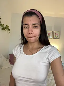 adop me   online show from March 2026 10:16:01 PM