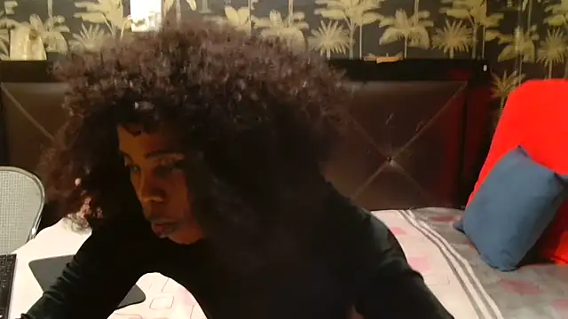 SweetHotLipsX39 online show from February 2025 08:41:02 PM