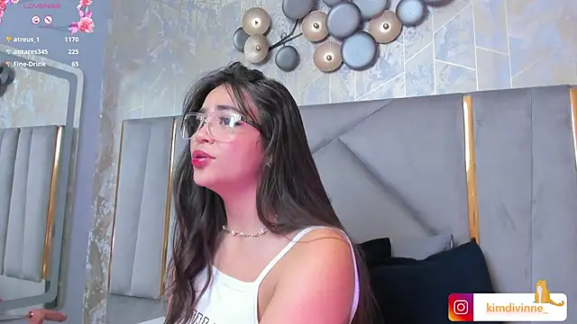 KimDevinne online show from February 2025 09:05:01 AM