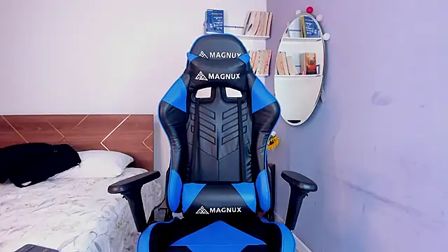 amber maxwell online show from February 2025 08:44:02 PM