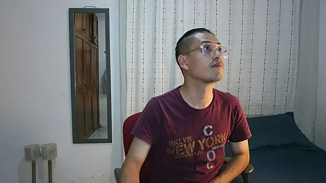 Orionferrer- online show from December 2025 09:20:01 PM