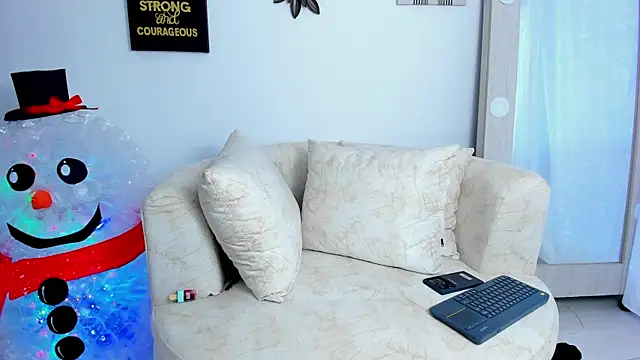 Snapshot of PhilipRich chatting on December 2024 10:22:01 PM PhilipRich online show from December 2024 10:22:01 PM