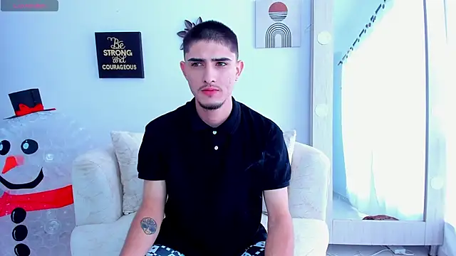 Snapshot of PhilipRich chatting on December 2024 06:02:01 PM PhilipRich online show from December 2024 06:02:01 PM