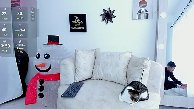 Snapshot of PhilipRich chatting on December 2024 02:33:02 PM PhilipRich online show from December 2024 02:33:02 PM