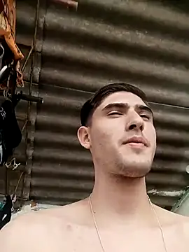 Snapshot of PhilipRich chatting on December 2025 07:08:02 PM PhilipRich online show from December 2025 07:08:02 PM