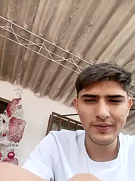 Snapshot of PhilipRich chatting on December 2025 03:40:02 PM PhilipRich online show from December 2025 03:40:02 PM