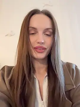 Snapshot of Molly_Muer chatting on January 2025 09:55:01 AM Molly Muer online show from January 2025 09:55:01 AM