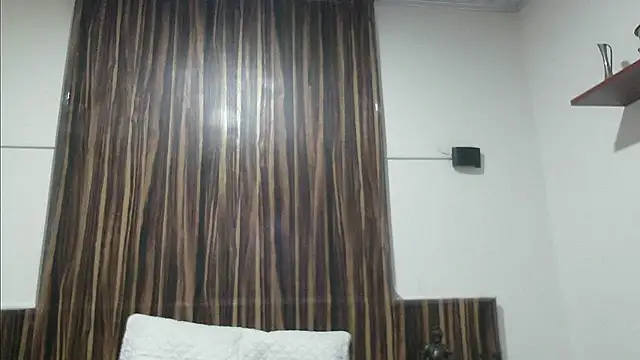 issa soto  online show from February 2025 01:38:01 PM