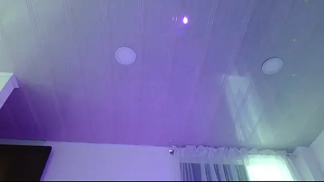 Snapshot of Aurora_blossom__ chatting on February 2025 03:37:02 PM Aurora blossom online show from February 2025 03:37:02 PM