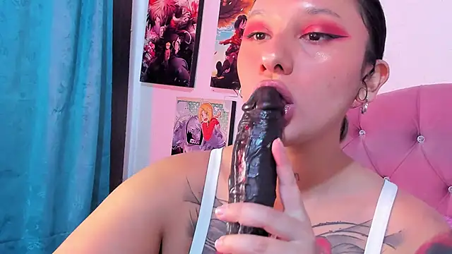 Mila nixon02 online show from September 2025 05:06:01 PM