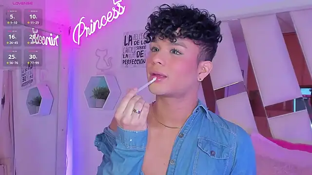 EthanCollens online show from January 2025 09:36:01 PM