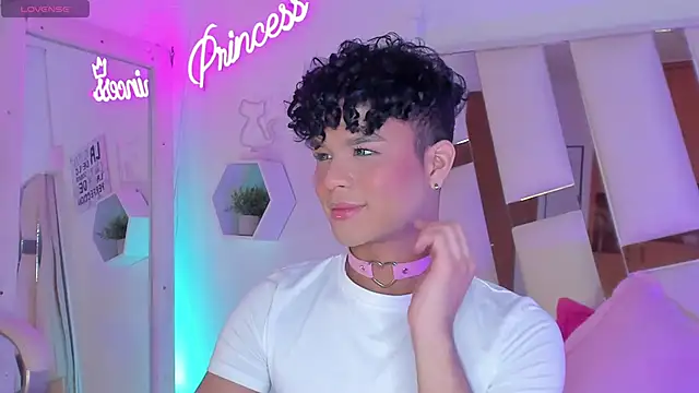 EthanCollens online show from January 2025 09:51:02 PM