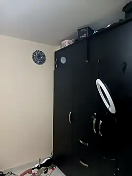 Snapshot of Ambarsexbutler chatting on March 2025 09:54:02 PM Ambarsexbutler online show from March 2025 09:54:02 PM