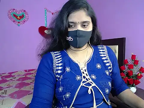 Hot Maleka online show from February 2026 05:13:02 PM