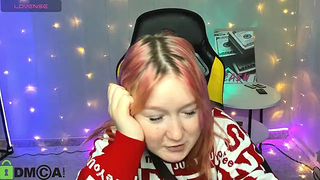 Sara Robinson online show from February 2025 04:25:01 PM