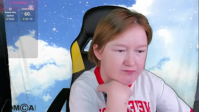 Sara Robinson online show from November 2025 04:00:02 AM