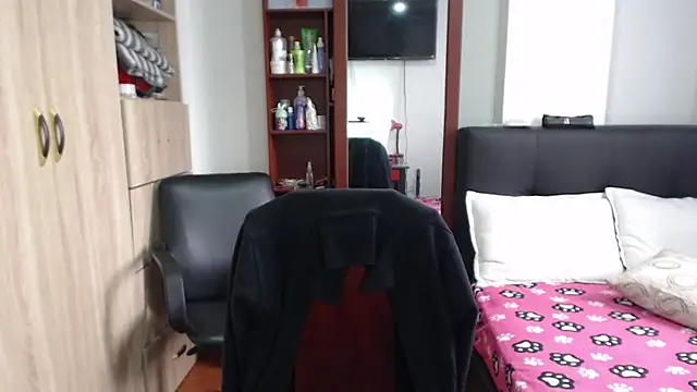 miia-big1boobs  online show from March 2025 06:34:01 PM