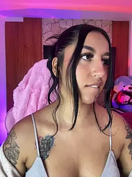 Tamara Roberts1 online show from April 2026 02:46:02 AM