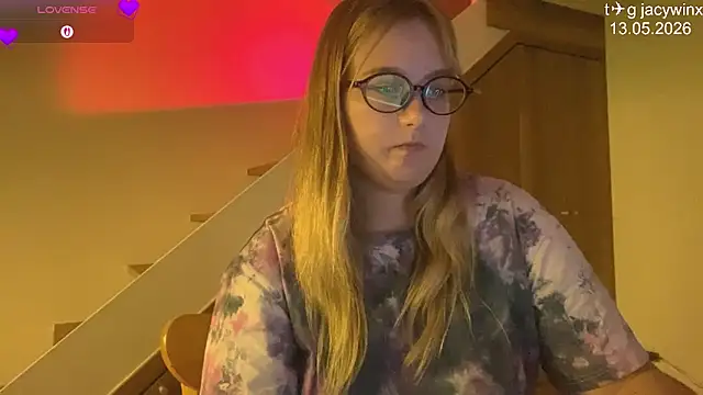 JacyWinslat online show from May 2026 10:56:02 AM