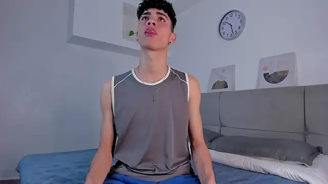 NeoRaptis online show from December 2024 08:10:02 PM