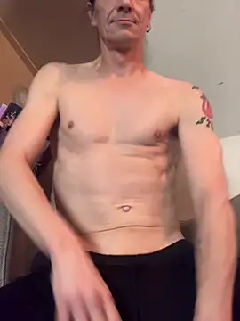 Snapshot of Sunking13cm chatting on March 2025 02:01:02 PM Sunking13cm online show from March 2025 02:01:02 PM