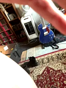 Snapshot of Sunking13cm chatting on September 2025 10:04:01 AM Sunking13cm online show from September 2025 10:04:01 AM