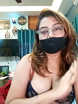 Cute-mona online show from December 2025 08:05:02 PM