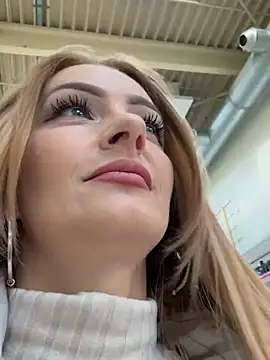 Snapshot of CataleyaKirk chatting on March 2026 07:59:01 AM CataleyaKirk online show from March 2026 07:59:01 AM