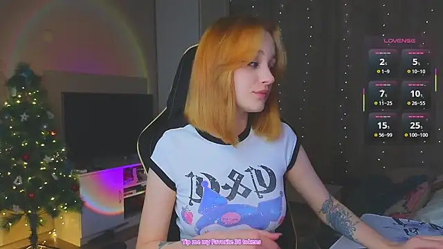 MaryRace online show from December 2025 12:45:02 PM