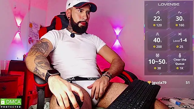 Diilanhott online show from May 2026 11:03:02 PM