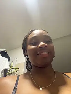 Snapshot of EscorpiLeoncita chatting on October 2025 04:41:02 AM EscorpiLeoncita online show from October 2025 04:41:02 AM