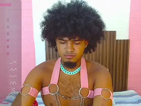 Snapshot of JaicobRuneer chatting on September 2025 01:18:01 AM JaicobRuneer online show from September 2025 01:18:01 AM