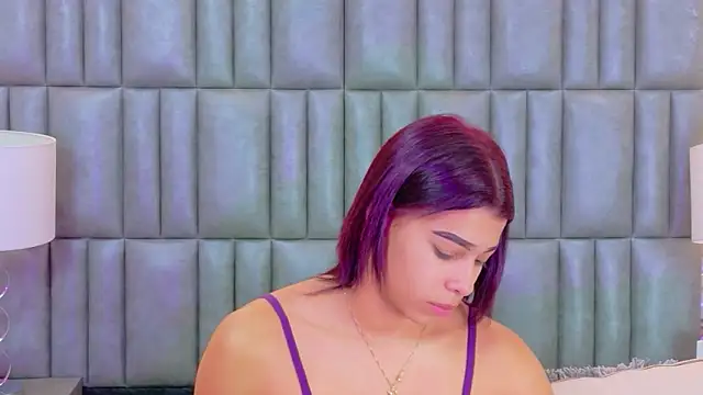 TiaraRosse online show from May 2026 12:22:02 PM