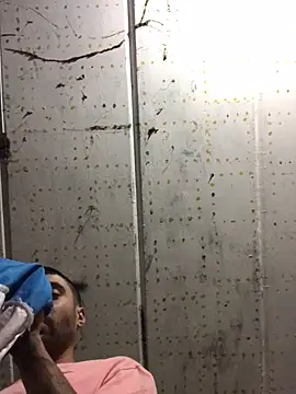 macg96 online show from February 2025 05:49:02 AM