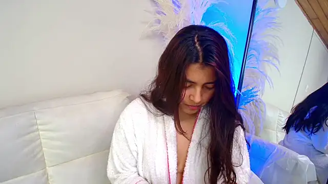 Rebeca Williams  online show from February 2025 11:52:02 PM