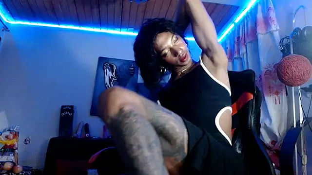 Snapshot of Maidi_ chatting on November 2025 01:48:02 AM Maidi online show from November 2025 01:48:02 AM