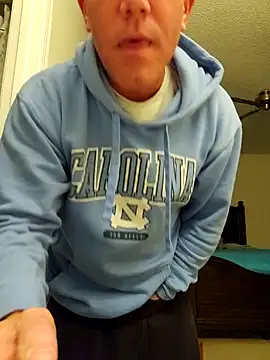 Snapshot of Bigtater1999 chatting on February 2025 03:43:02 AM Bigtater1999 online show from February 2025 03:43:02 AM