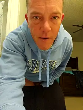 Snapshot of Bigtater1999 chatting on March 2025 01:27:01 AM Bigtater1999 online show from March 2025 01:27:01 AM