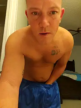 Snapshot of Bigtater1999 chatting on September 2025 08:45:01 PM Bigtater1999 online show from September 2025 08:45:01 PM