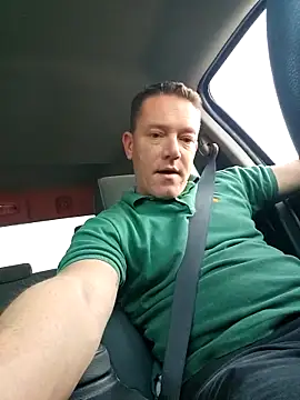 Snapshot of Bigtater1999 chatting on November 2025 10:10:02 PM Bigtater1999 online show from November 2025 10:10:02 PM