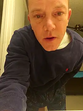 Snapshot of Bigtater1999 chatting on November 2025 12:09:01 AM Bigtater1999 online show from November 2025 12:09:01 AM