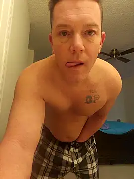 Snapshot of Bigtater1999 chatting on January 2026 03:05:02 PM Bigtater1999 online show from January 2026 03:05:02 PM