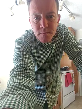 Bigtater1999 online show from March 2026 06:33:01 PM