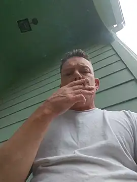 Bigtater1999 online show from May 2026 10:59:01 PM