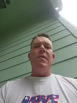 Bigtater1999 online show from May 2026 06:14:01 PM