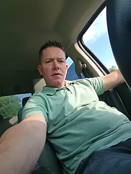Bigtater1999 online show from May 2026 11:40:01 AM