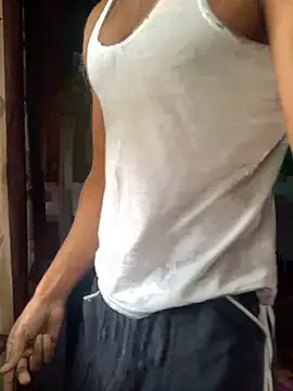 Snapshot of Vampire_xoxo chatting on February 2025 07:51:02 AM Vampire xoxo online show from February 2025 07:51:02 AM