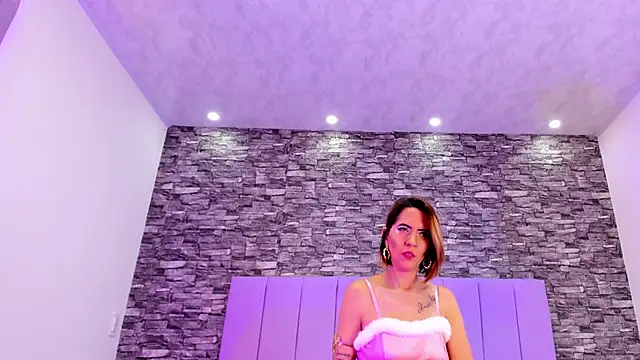 Aixa hill1 online show from December 2024 07:17:02 PM