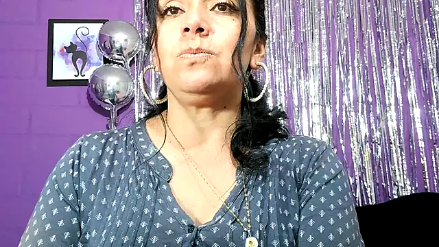 Zara47sweet online show from January 2025 12:18:01 AM