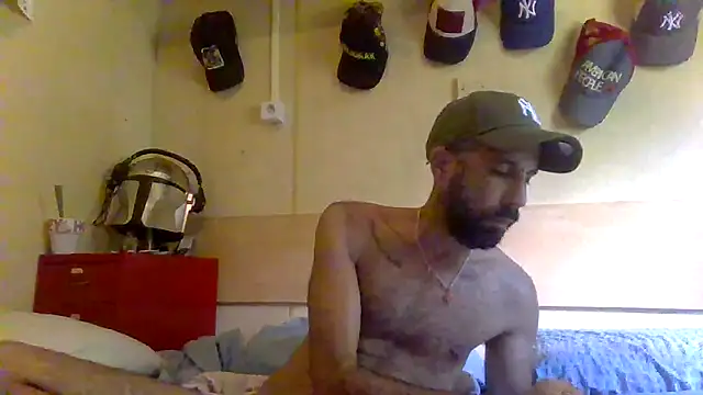 Snapshot of arrow13680 chatting on May 2026 01:16:02 PM arrow13680 online show from May 2026 01:16:02 PM
